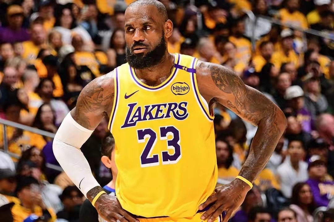 九游体育官方入口-雄鹿主场战胜湖人，豪取七连胜