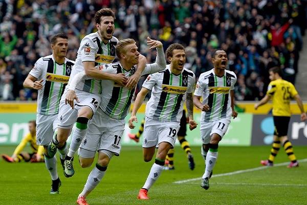 格拉纳达罕见客场大胜，士气大振的简单介绍