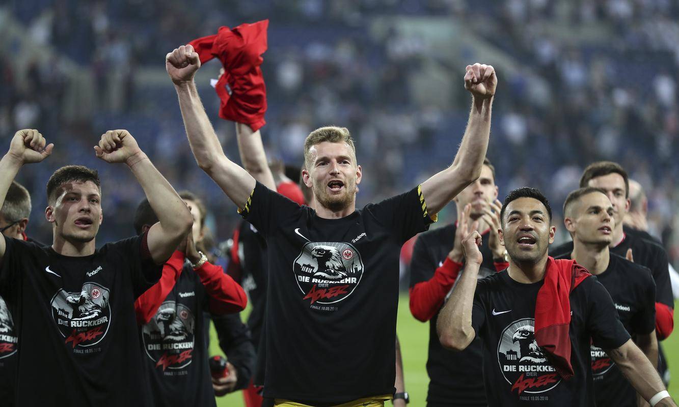 罗马全队保持专注,取得关键胜利 罗马全队保持专注,取得关键胜利