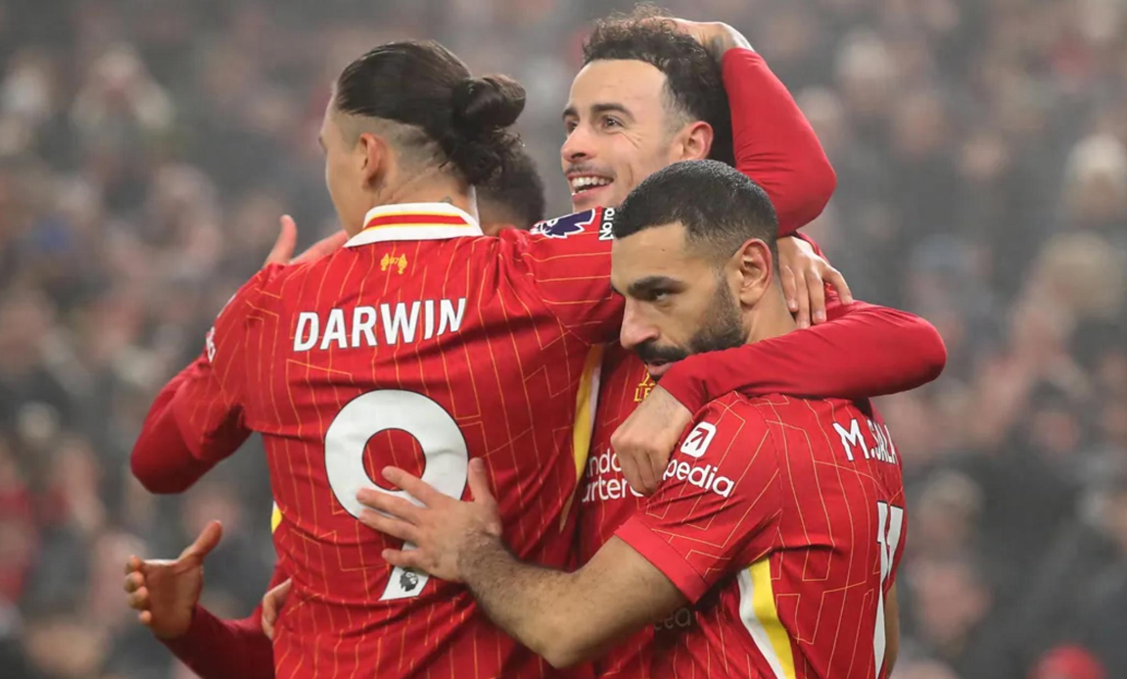 九游体育官方登录入口-曼联客场不敌对手，领先优势逐渐缩小的简单介绍