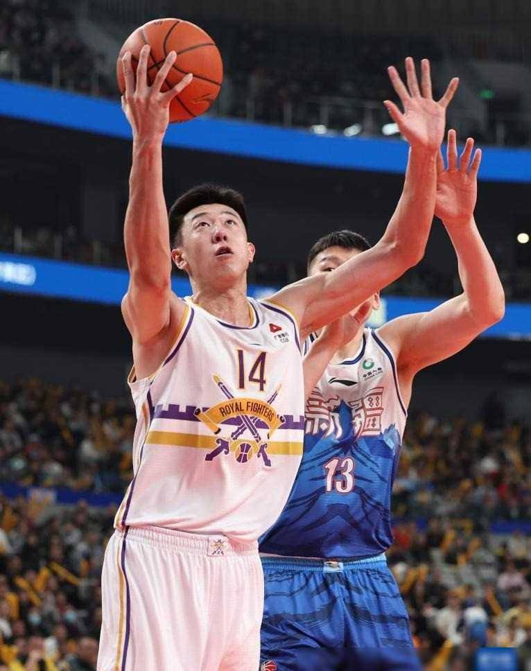 九游体育官方入口-关于新疆男篮以微弱优势取胜，连胜之路仍坚定的信息