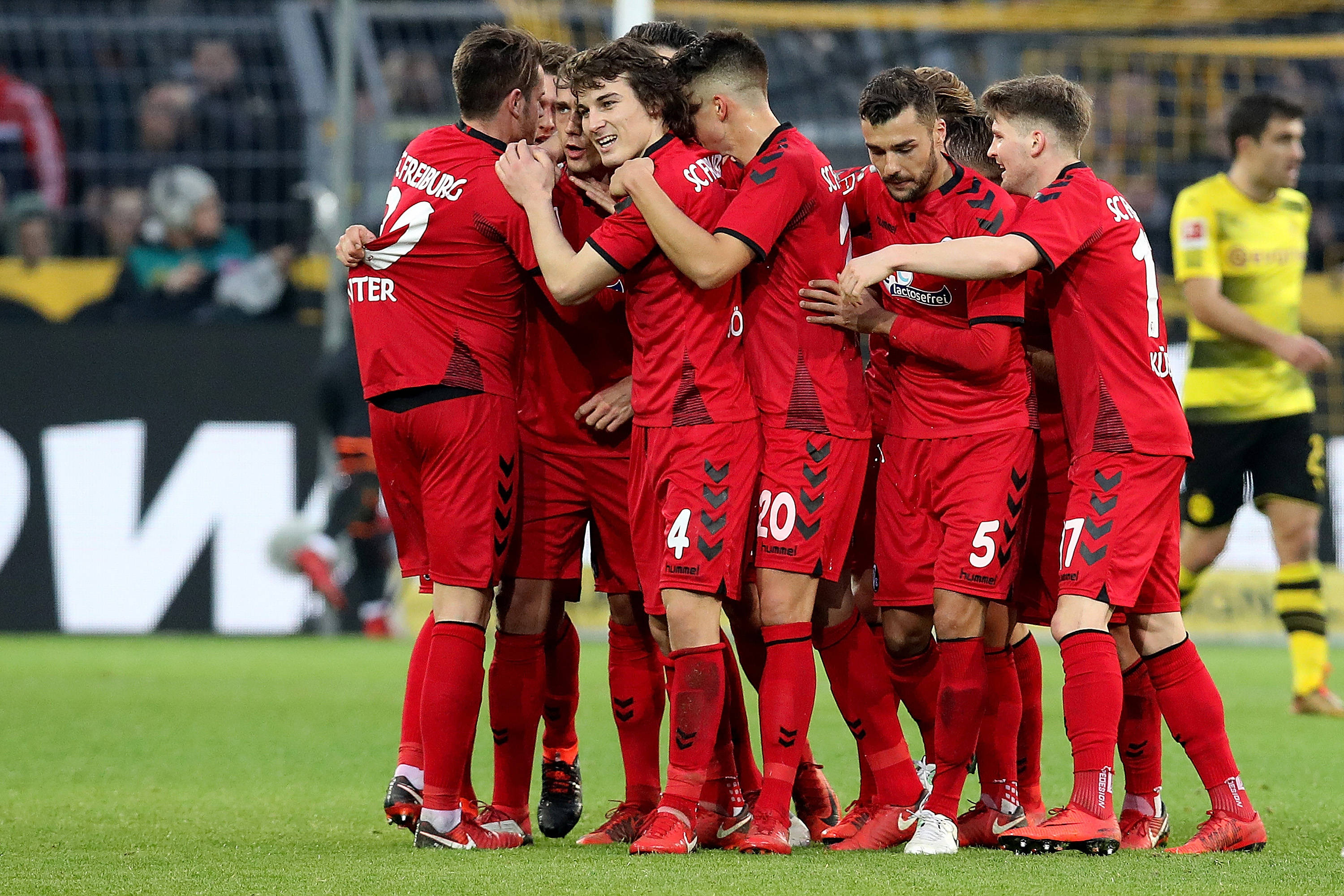 弗赖堡主场表现出色，或将实现连胜