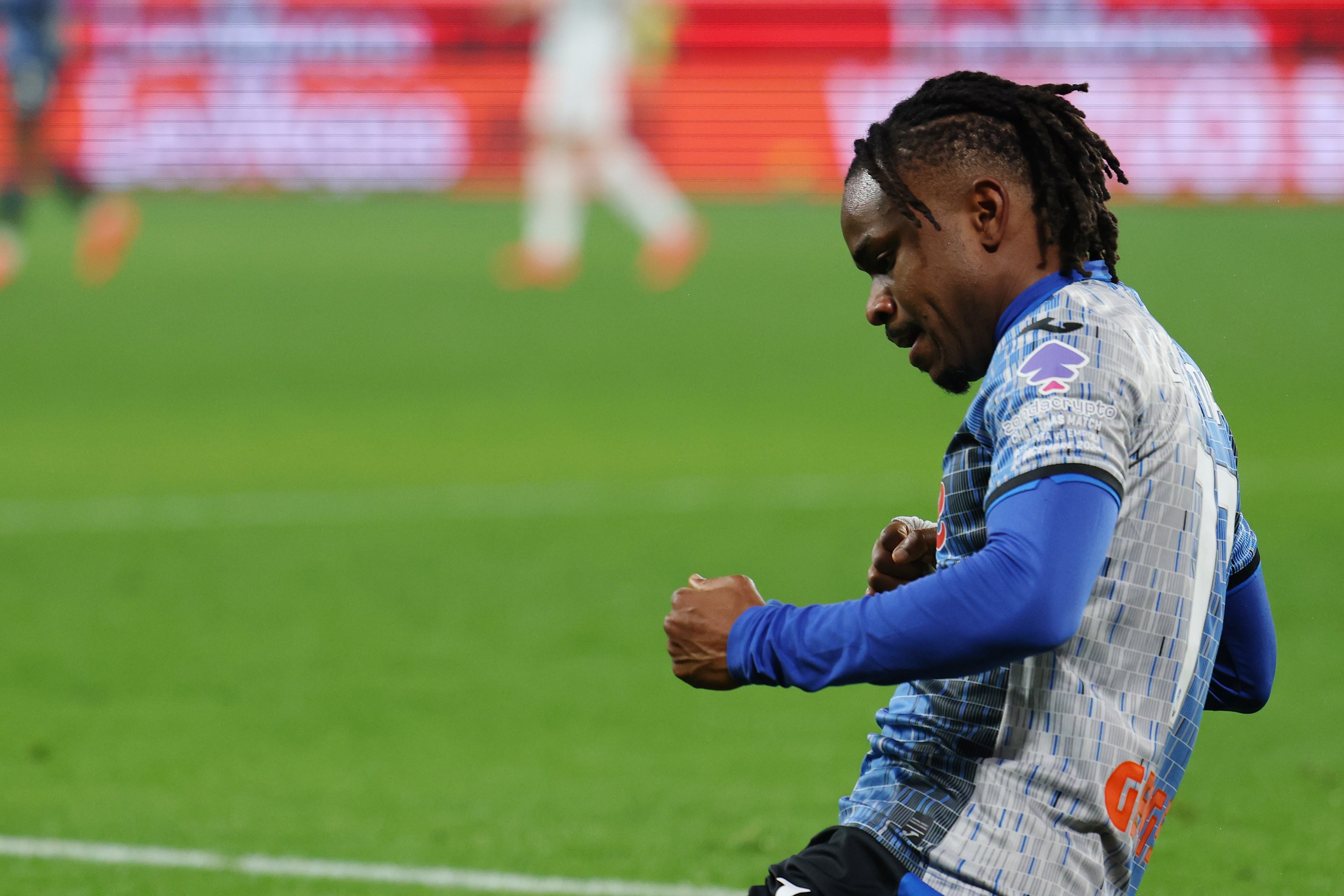 里尔战胜亚特兰大,备战法甲主场大战的简单介绍 里尔战胜亚特兰大,备战法甲主场大战的简单介绍