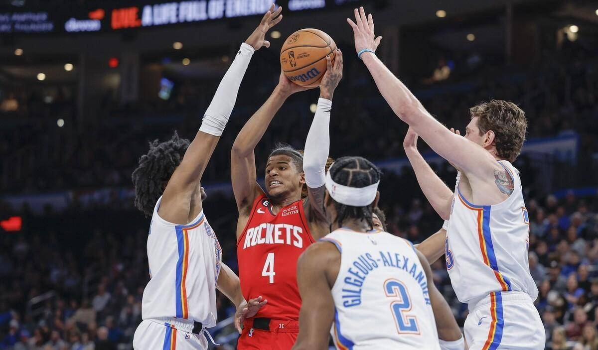 九游体育官网-包含火箭连赢客鞍，雷霆失律全力主话迎的词条