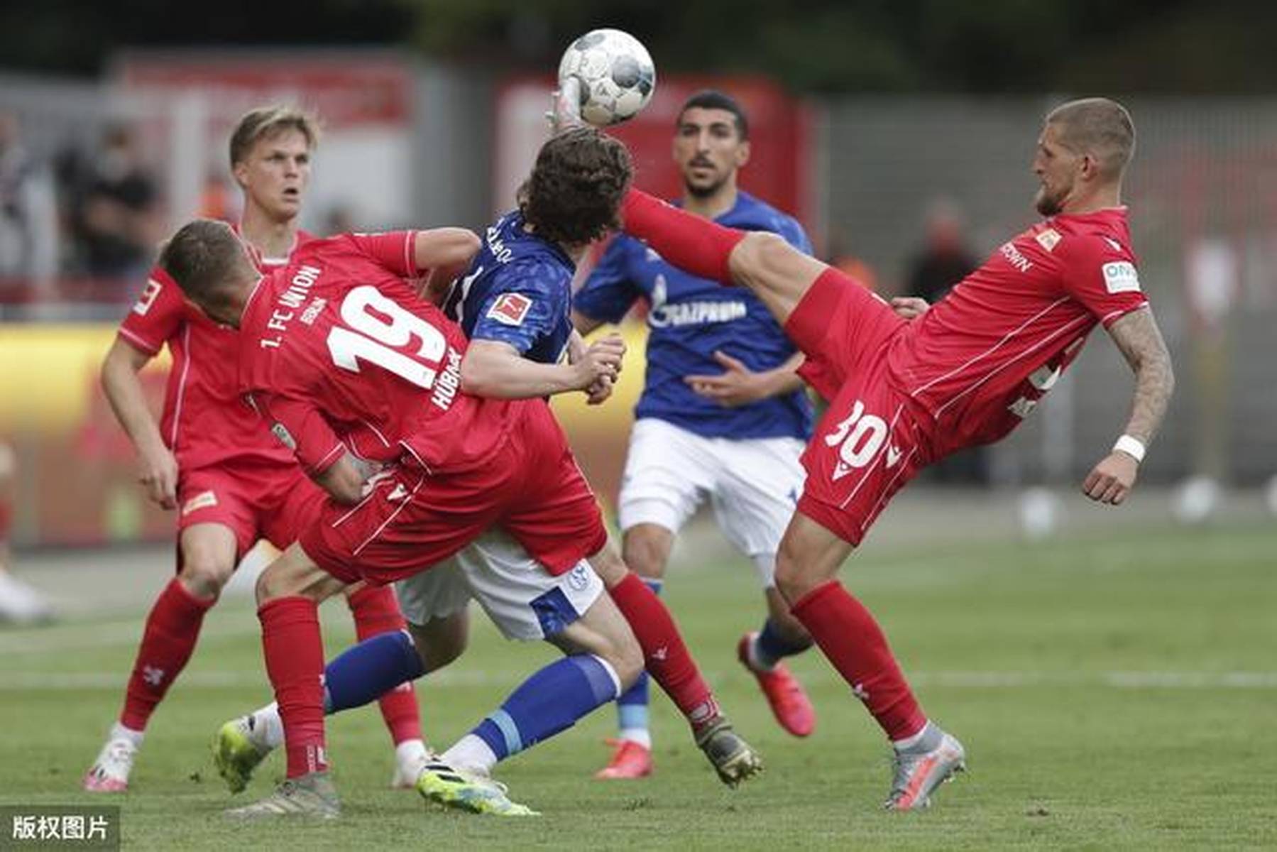 柏林联客场大败，遭遇滑铁卢！