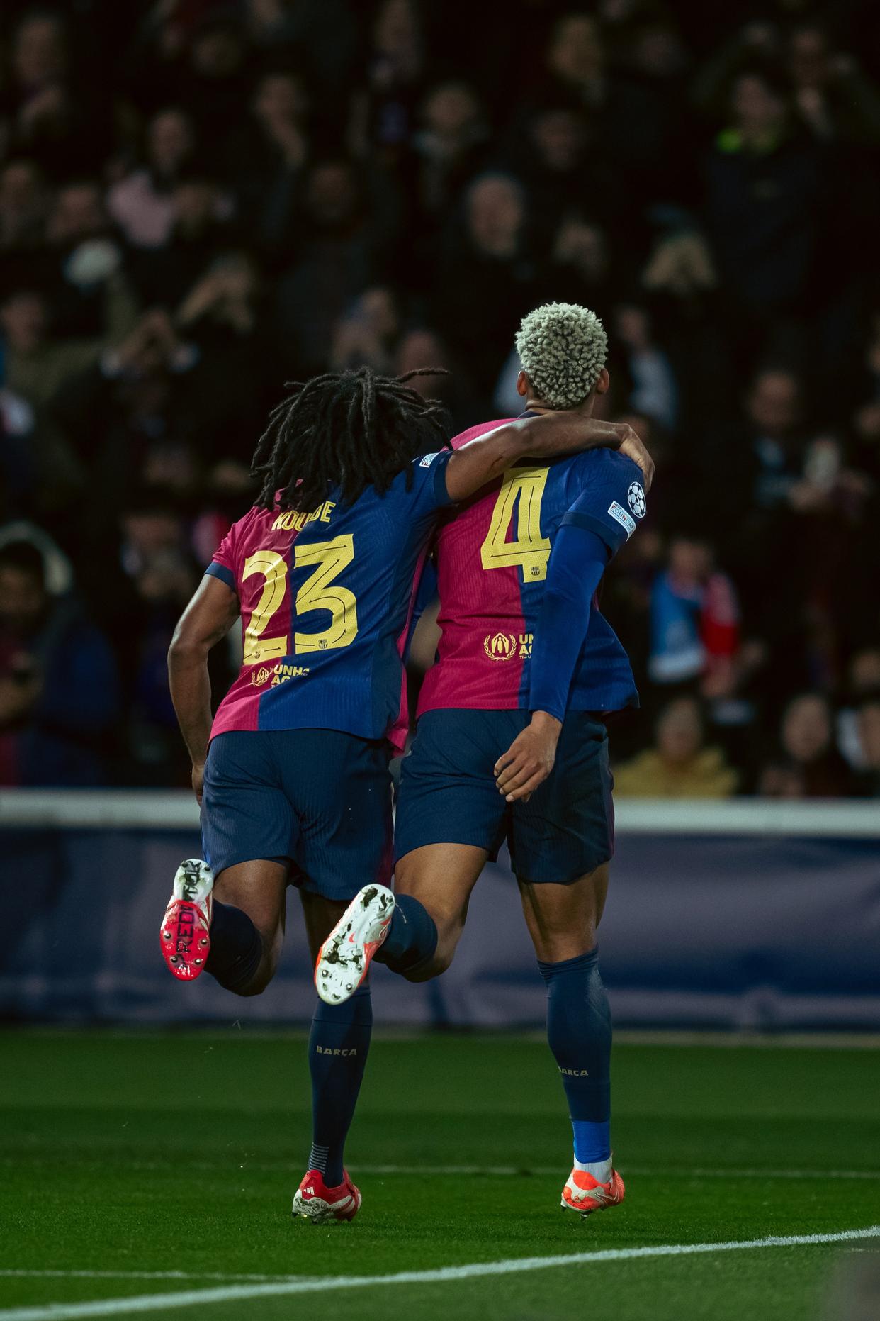 包含巴塞罗那再次遭遇平局，欧冠希望渺茫的词条