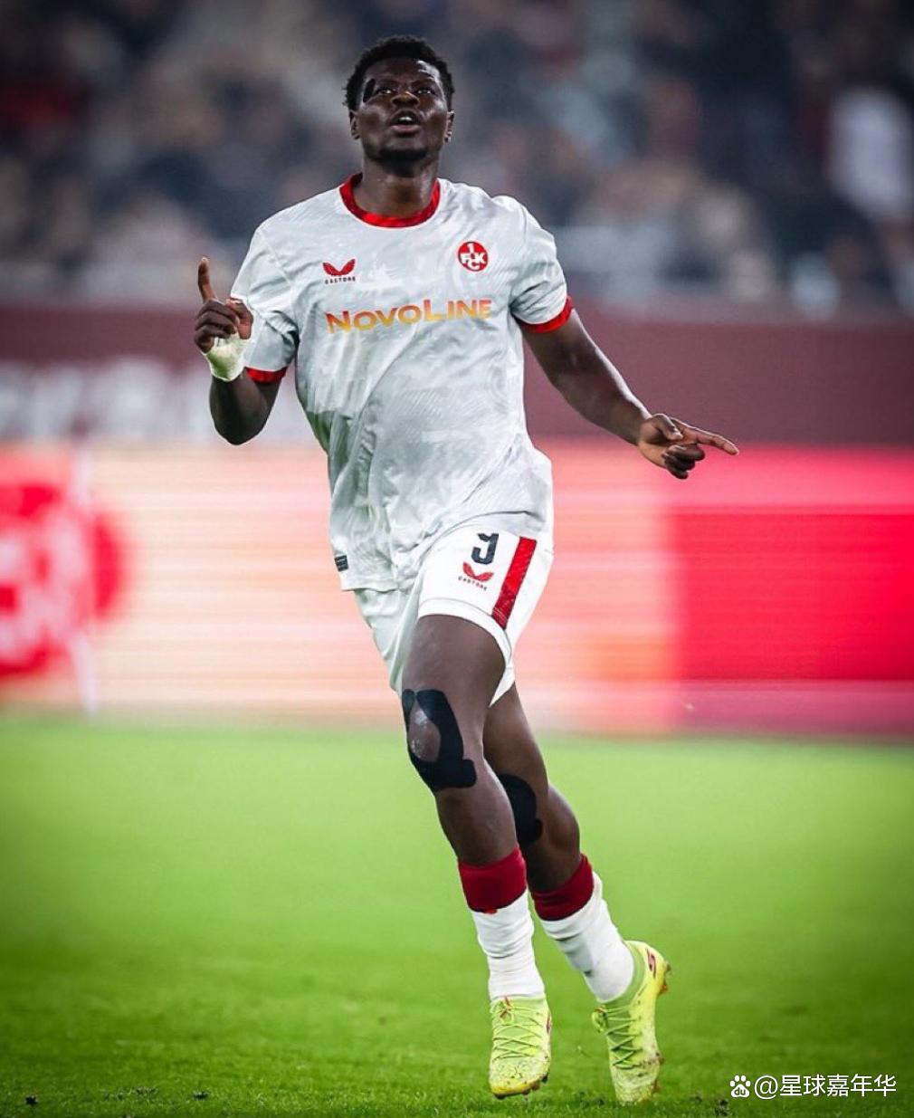 九游体育中国官网-凯泽斯劳滕队员连续失误，领先优势化为乌有的简单介绍