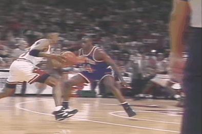 关于公牛横扫魔术，挺进东部决赛的信息